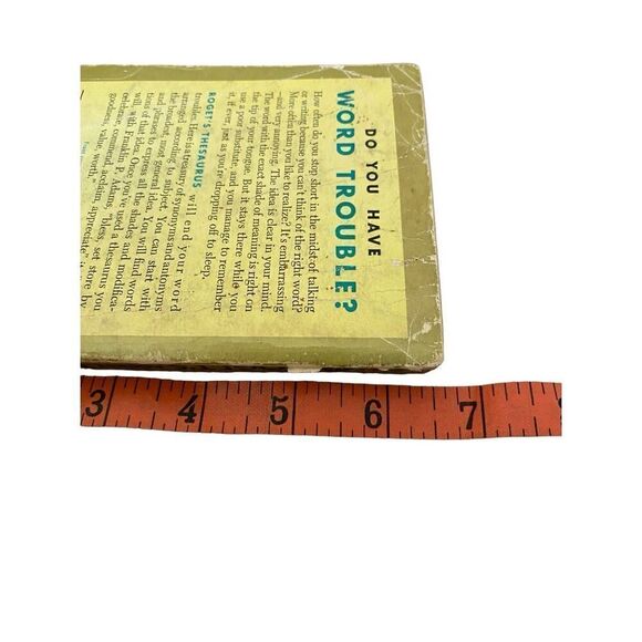 Rogets Pocket Thesaurus Pocket Books 1961 Paperback - Picture 10 of 13